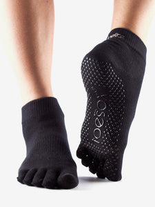 ToeSox Full Toe Ankle Grip Socks - Black